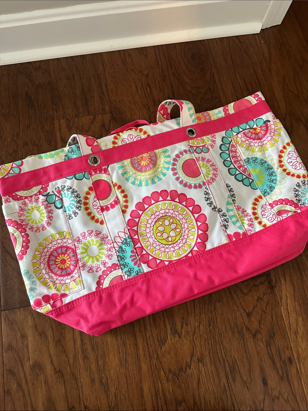 Thirty one Bright Pink Accent Canvas Tote with Multicolor Medallion Print
